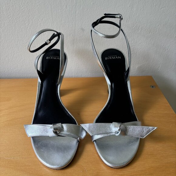Alexandre Birman Clarita Bell 85MM Metallic Leather Sandals in Argento Silver - Picture 2 of 5